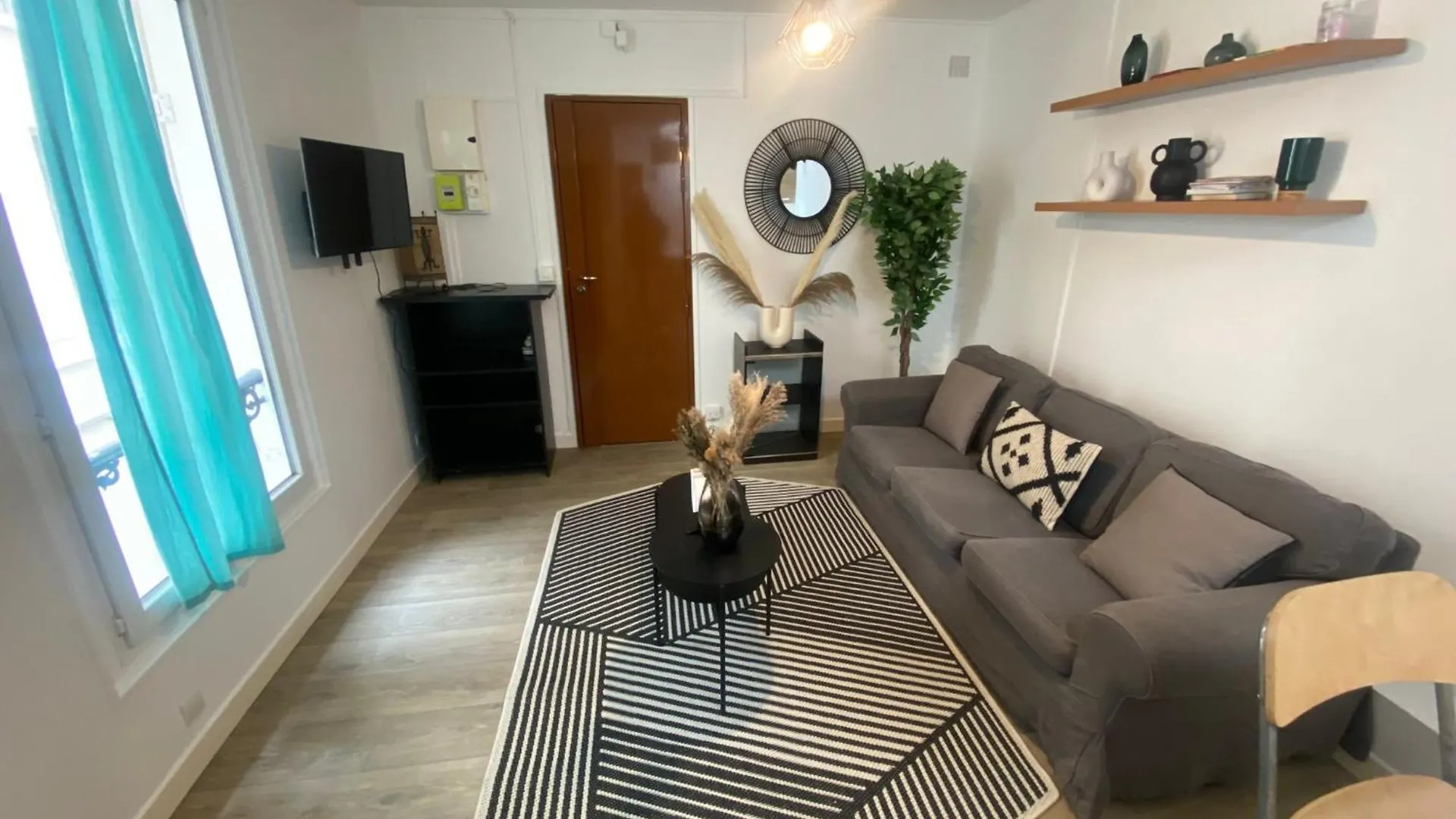 Jolie 2 Pieces Metro Voltaire - Paris 11 - 2P - Flat-Guest Apartment 0*,  France